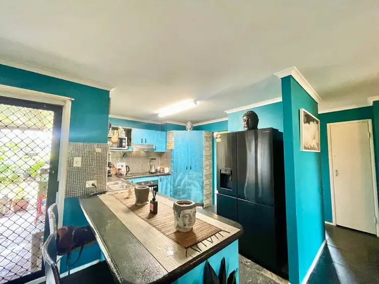 2/2 Hakea Court, Kawungan QLD 4655