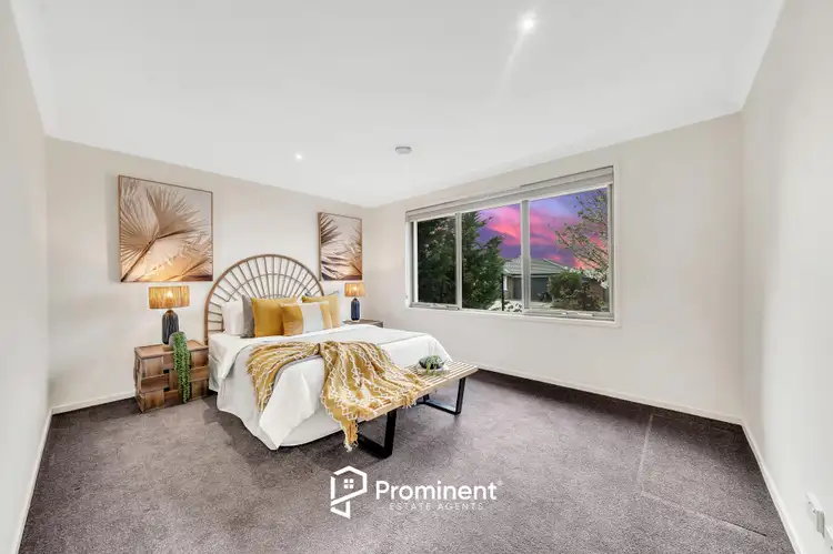 Third view of Homely house listing, 5 Ogilvie Court, Cranbourne East VIC 3977