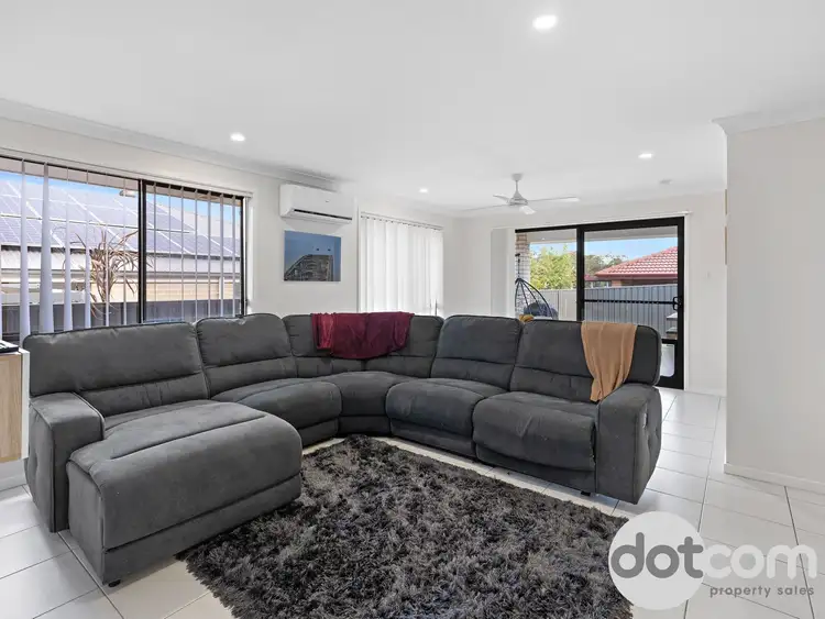 Third view of Homely semi-detached listing, 4B Farmer Avenue, Wyee NSW 2259