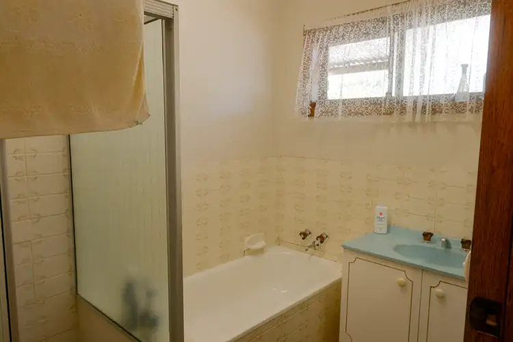 Sixth view of Homely unit listing, 3/6 Ball Court, Tocumwal NSW 2714