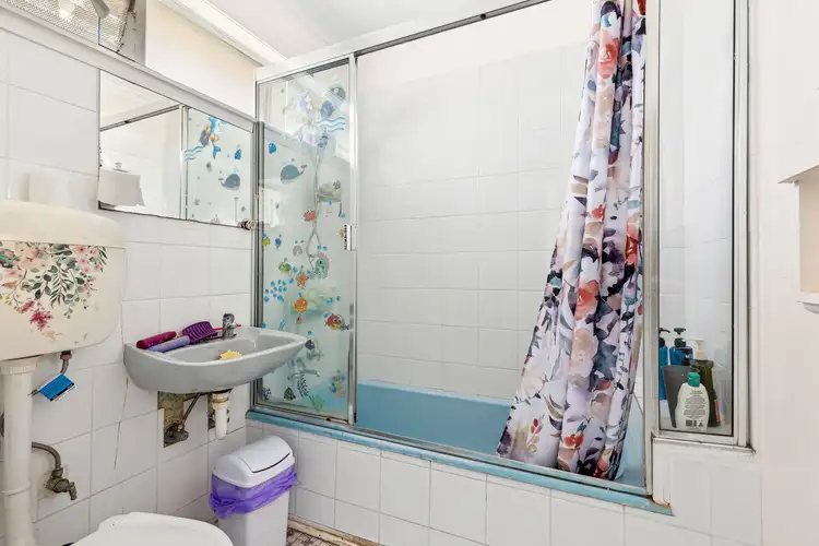 Fifth view of Homely house listing, 10 Indiana Avenue, Corio VIC 3214
