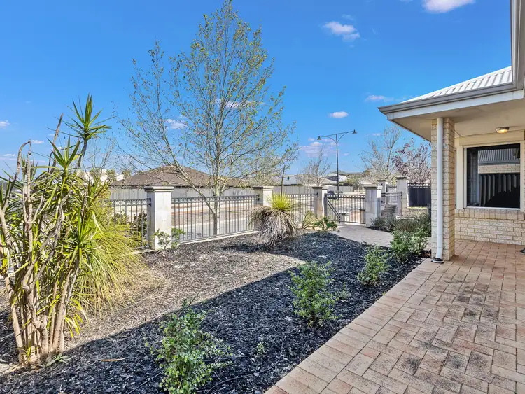 Fourth view of Homely house listing, 400 Millhouse Road, Aveley WA 6069