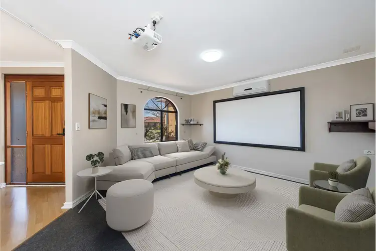 9 Cote D'Azur Gardens, Port Kennedy WA 6172