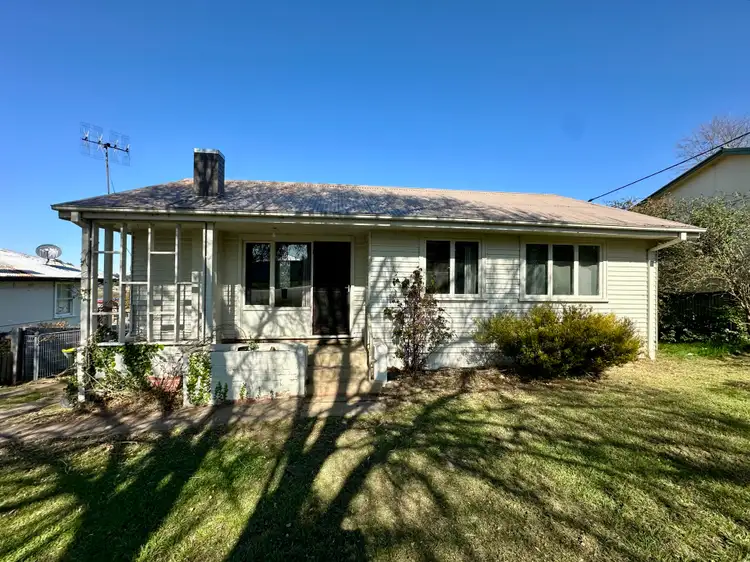 32 Dickinson Street, Bombala NSW 2632