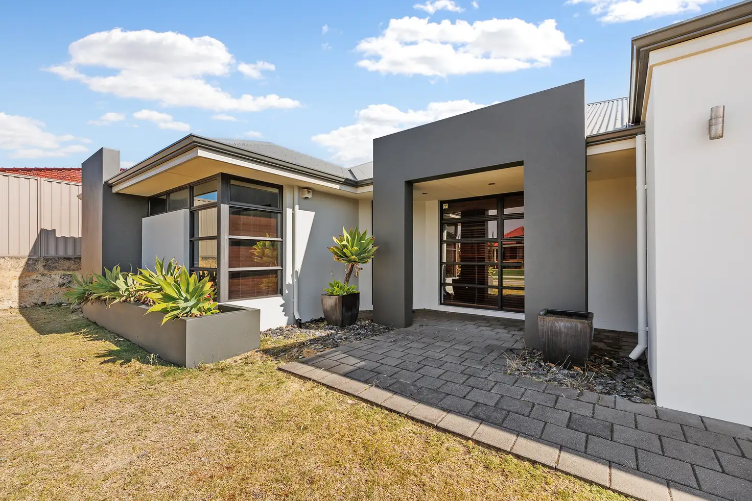 Main view of Homely house listing, 12 Randwick Bend, Harrisdale WA 6112