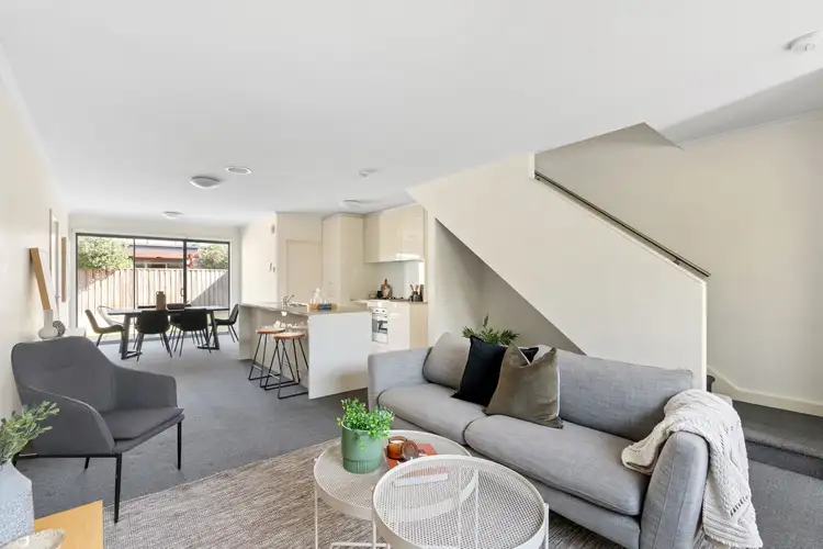 28 Brunton Crescent, Mulgrave VIC 3170