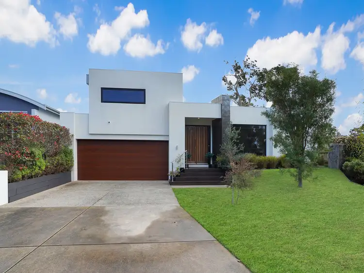15 Whalers Drive, Port Fairy VIC 3284