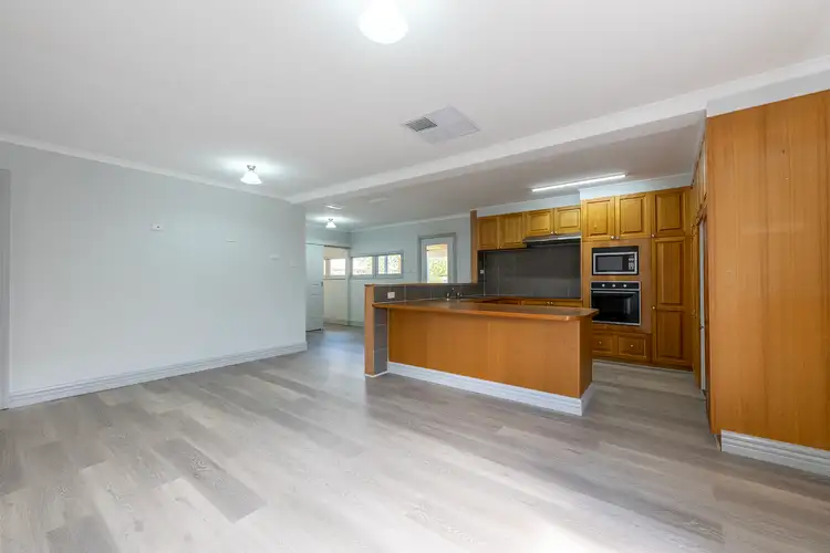 Fifth view of Homely house listing, 10 Woodward Street, Nhill VIC 3418