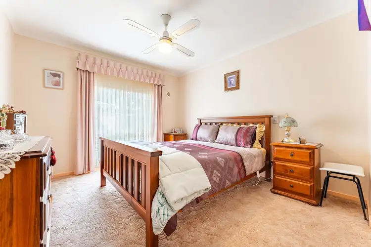 Sixth view of Homely house listing, 4/18 Lowe Street, Kangaroo Flat VIC 3555