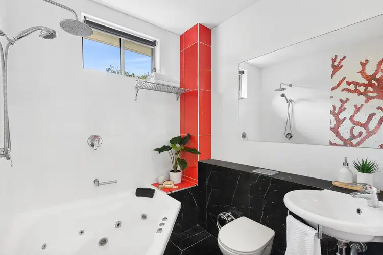 Sixth view of Homely unit listing, 5/4 Darley Street East, Mona Vale NSW 2103
