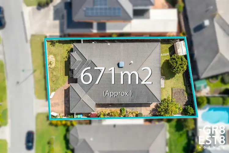 Fifth view of Homely house listing, 6 BRAYBROOK DRIVE, Narre Warren South VIC 3805