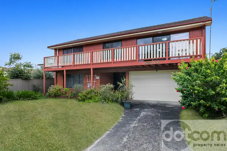 34 Natuna Ave, Budgewoi NSW 2262