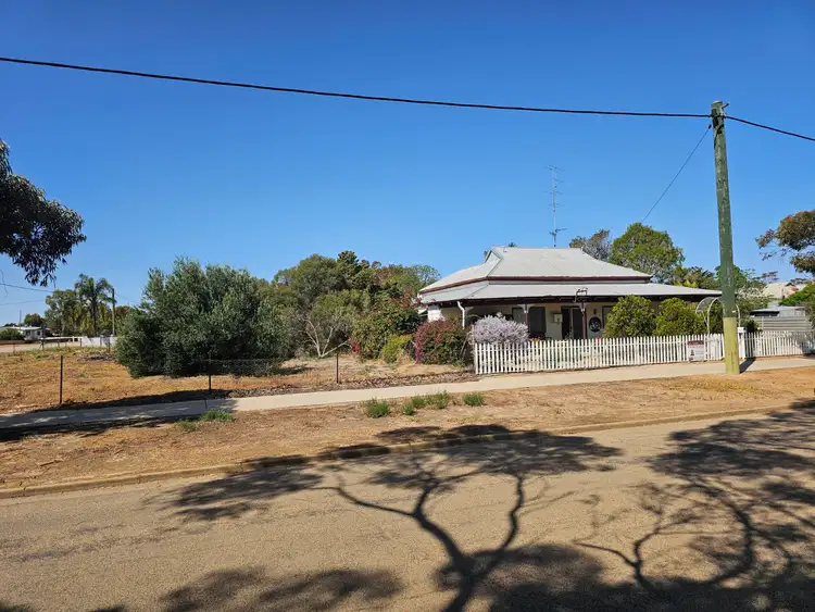Fifth view of Homely house listing, 8 Moore Street, Kellerberrin WA 6410