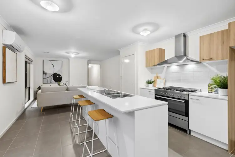 Fifth view of Homely house listing, 8 Ackerman Street, Armstrong Creek VIC 3217