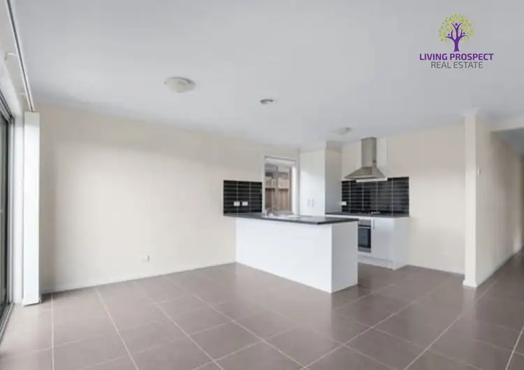 Sixth view of Homely house listing, 37 Toolern Waters Drive, Weir Views VIC 3338