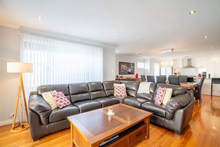 Fifth view of Homely house listing, 5 Dennis Retreat, Baldivis WA 6171