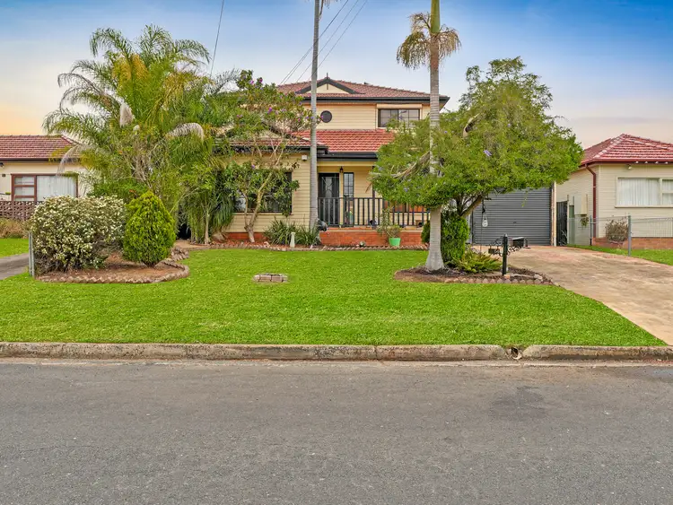 54 Fitzpatrick Crescent, Casula NSW 2170