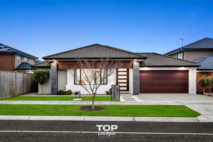 3 Blundy Boulevard, Clyde North VIC 3978
