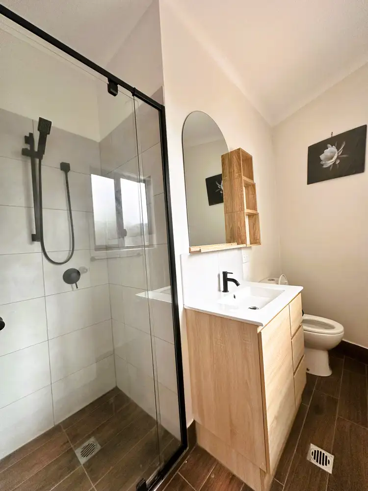 Fifth view of Homely unit listing, 4 Raffin Crescent, Calamvale QLD 4116