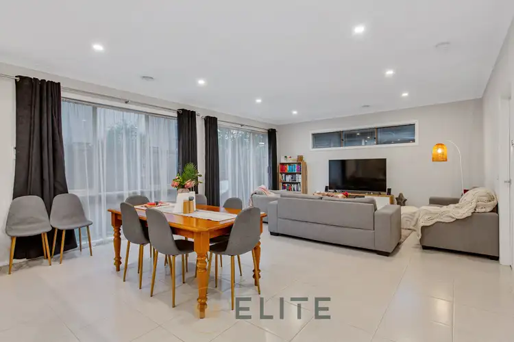 Fourth view of Homely house listing, 9 Pettit Close, Berwick VIC 3806