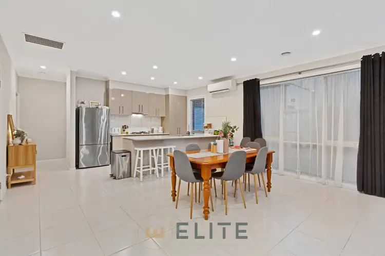 Fifth view of Homely house listing, 9 Pettit Close, Berwick VIC 3806