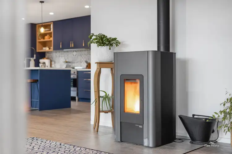 Sixth view of Homely house listing, 3 Bissett Place, Heybridge TAS 7316