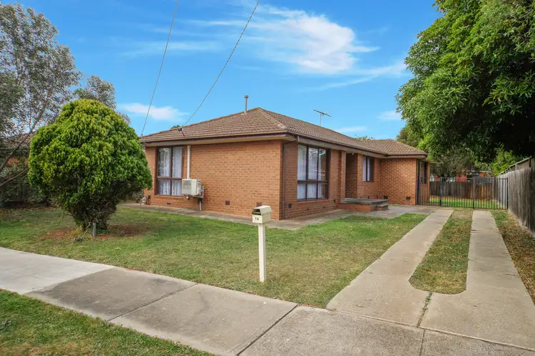 14 Swan Street