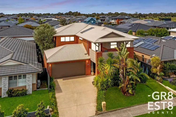 33 Jupiter Crescent, Cranbourne West VIC 3977