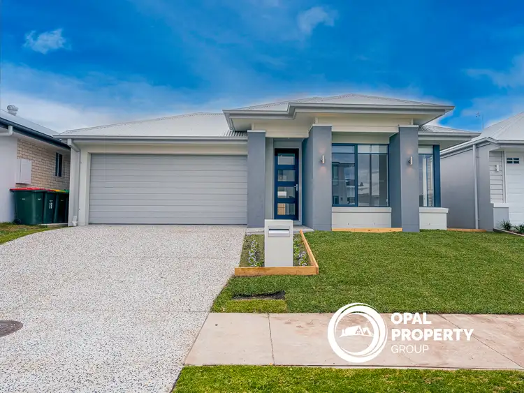 16 Carnarvon Crescent