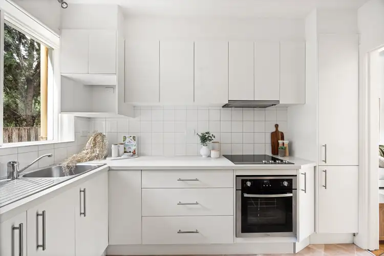 Fourth view of Homely apartment listing, 4/72 Campbell Road, Hawthorn East VIC 3123