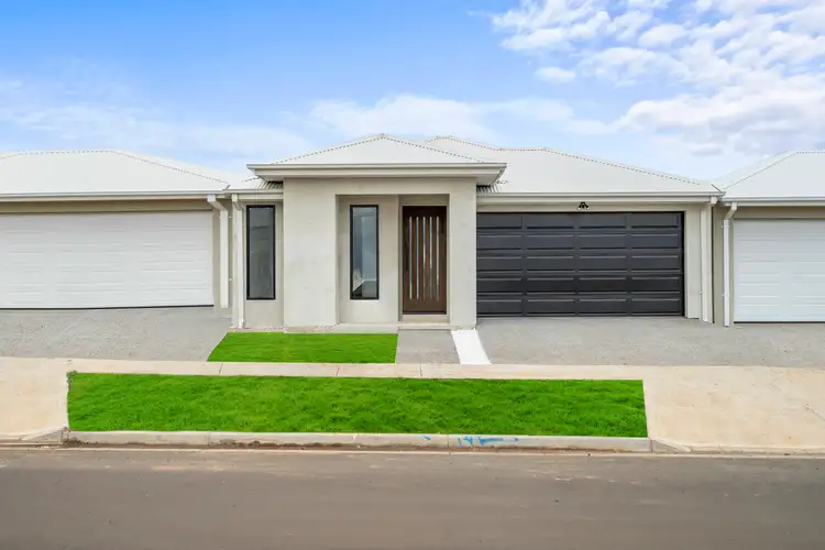 19 Skyline Road, Fraser Rise VIC 3336