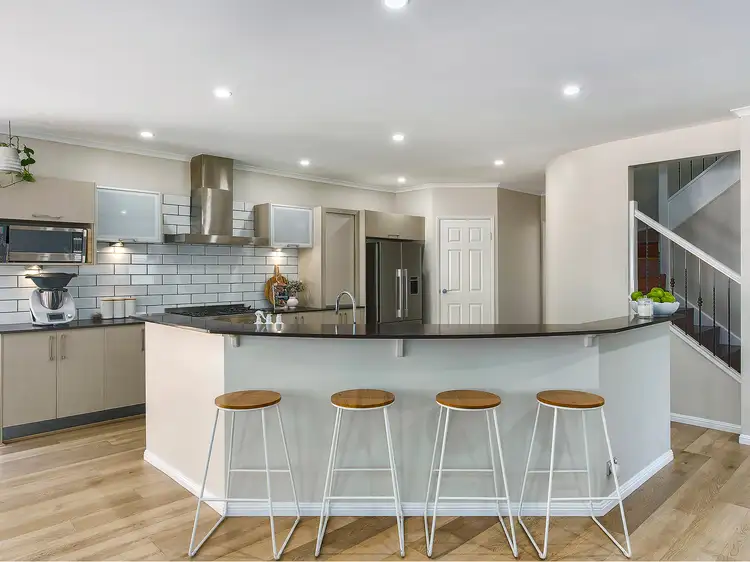 Fifth view of Homely house listing, 10 Bickle Place, Mount Gravatt East QLD 4122