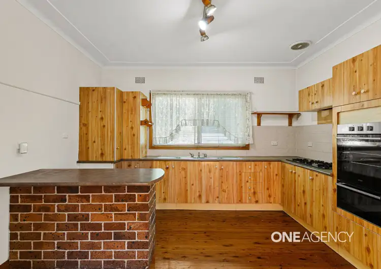 Fifth view of Homely house listing, 28 Prince Edward Drive, Dapto NSW 2530
