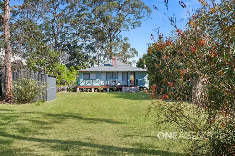 25 Edendale Street, Woollamia NSW 2540