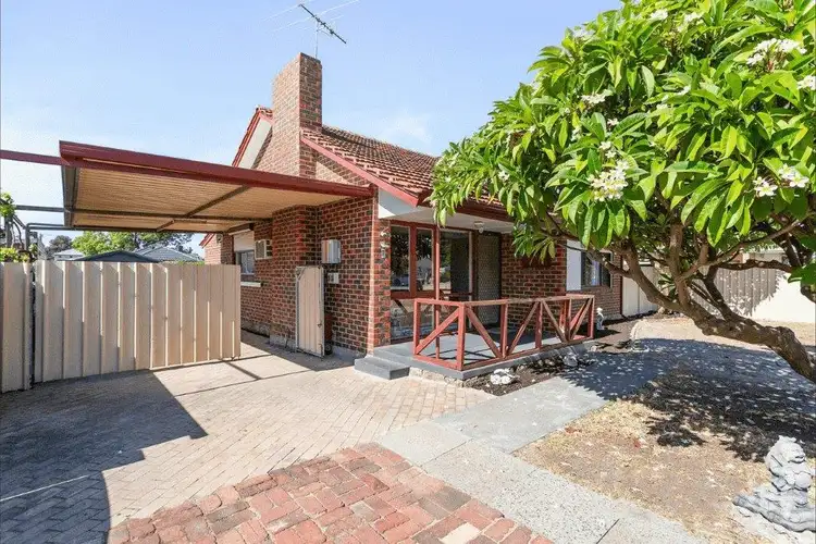 Fourth view of Homely house listing, 7 Kelly St, Cloverdale WA 6105