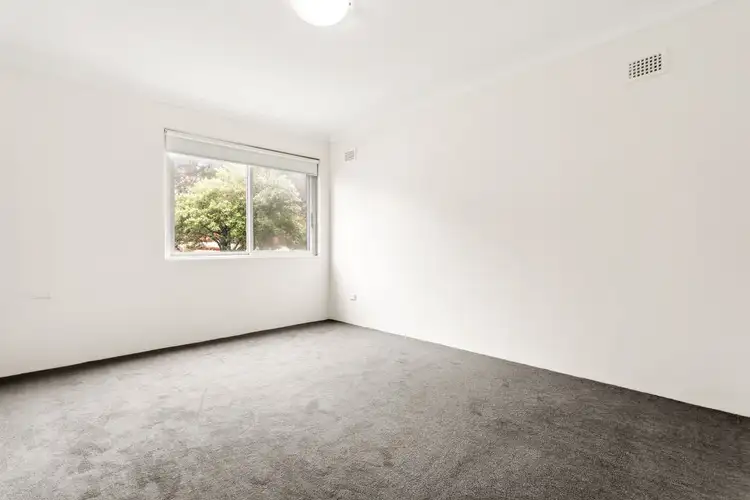 Second view of Homely unit listing, 2/10 Carlisle Street, Tamarama NSW 2026