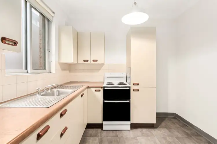 Third view of Homely unit listing, 2/10 Carlisle Street, Tamarama NSW 2026