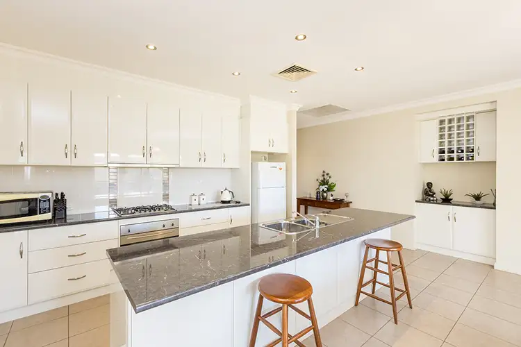 Second view of Homely house listing, 4 Sandhill Court, Mildura VIC 3500