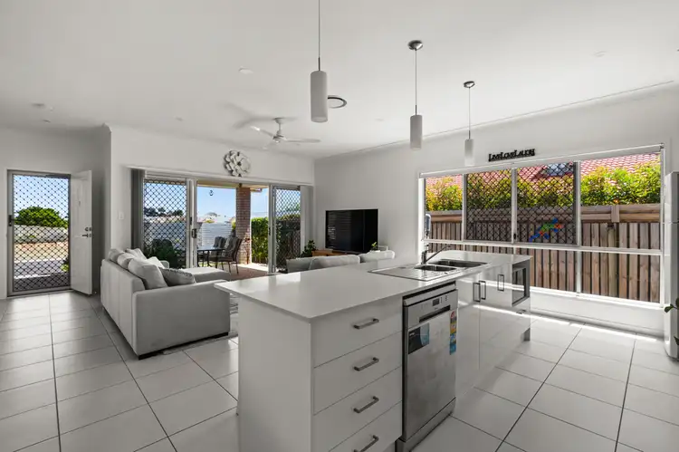 Fifth view of Homely unit listing, 1/47 Belclaire Street, Westbrook QLD 4350