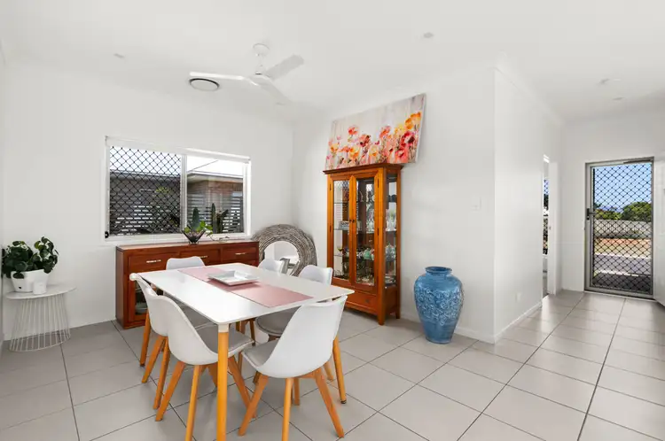 Sixth view of Homely unit listing, 1/47 Belclaire Street, Westbrook QLD 4350