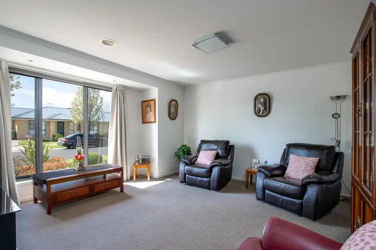 Second view of Homely house listing, 17 INWOOD CRESCENT, Wodonga VIC 3690
