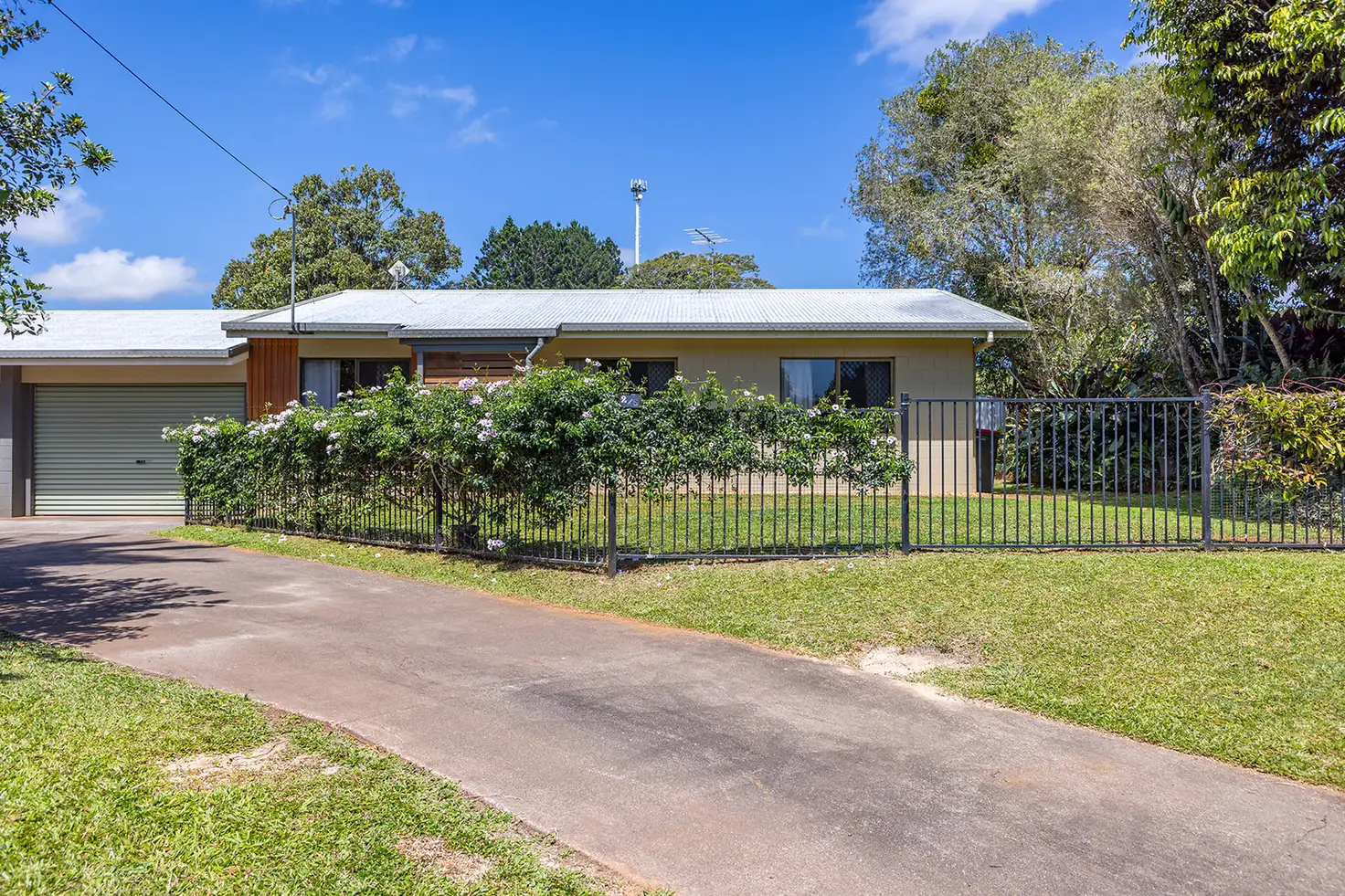 Main view of Homely house listing, 2/8 Prior Close, Malanda QLD 4885
