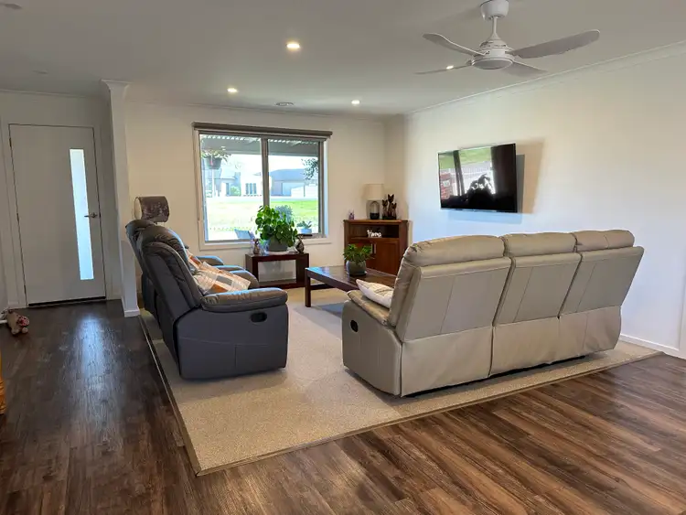 Second view of Homely house listing, 186 Mortlake Road, Warrnambool VIC 3280