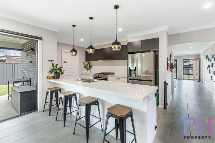 Second view of Homely house listing, 21 Dorset Drive, Marong VIC 3515