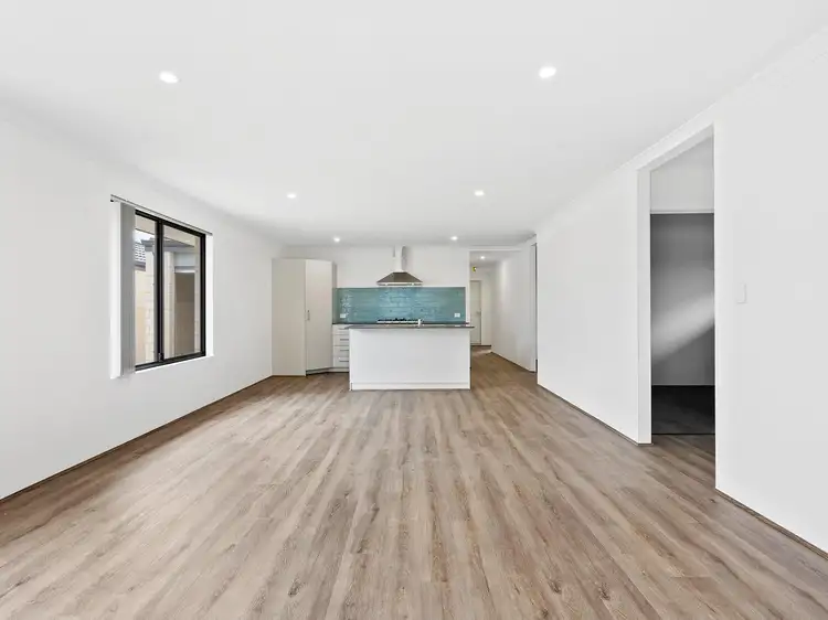 Fifth view of Homely house listing, 37 Splendour Avenue, Henley Brook WA 6055