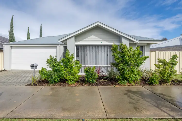 Main view of Homely house listing, 8 Muscari Close, Seville Grove WA 6112