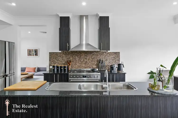 Fourth view of Homely house listing, 8 Terrick Court, Greenvale VIC 3059