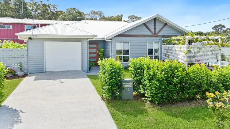 21 Udara Drive, Macleay Island QLD 4184