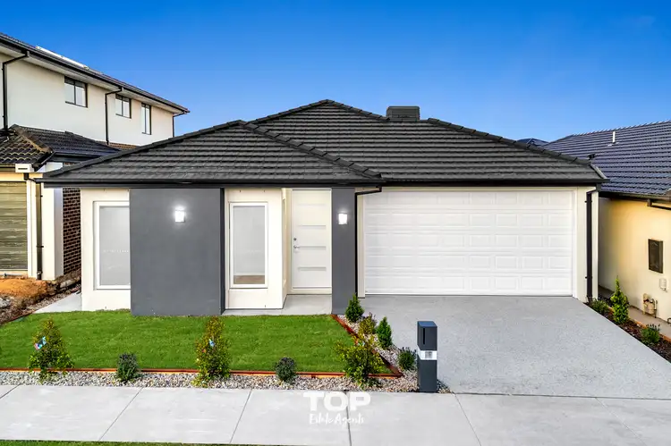 39 Shell Close, Clyde North VIC 3978