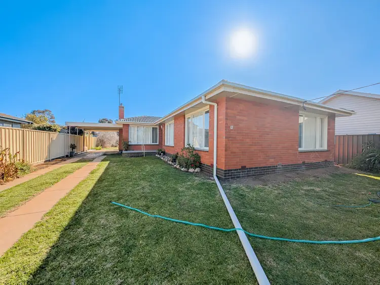 12 Lyall Avenue, Kerang VIC 3579